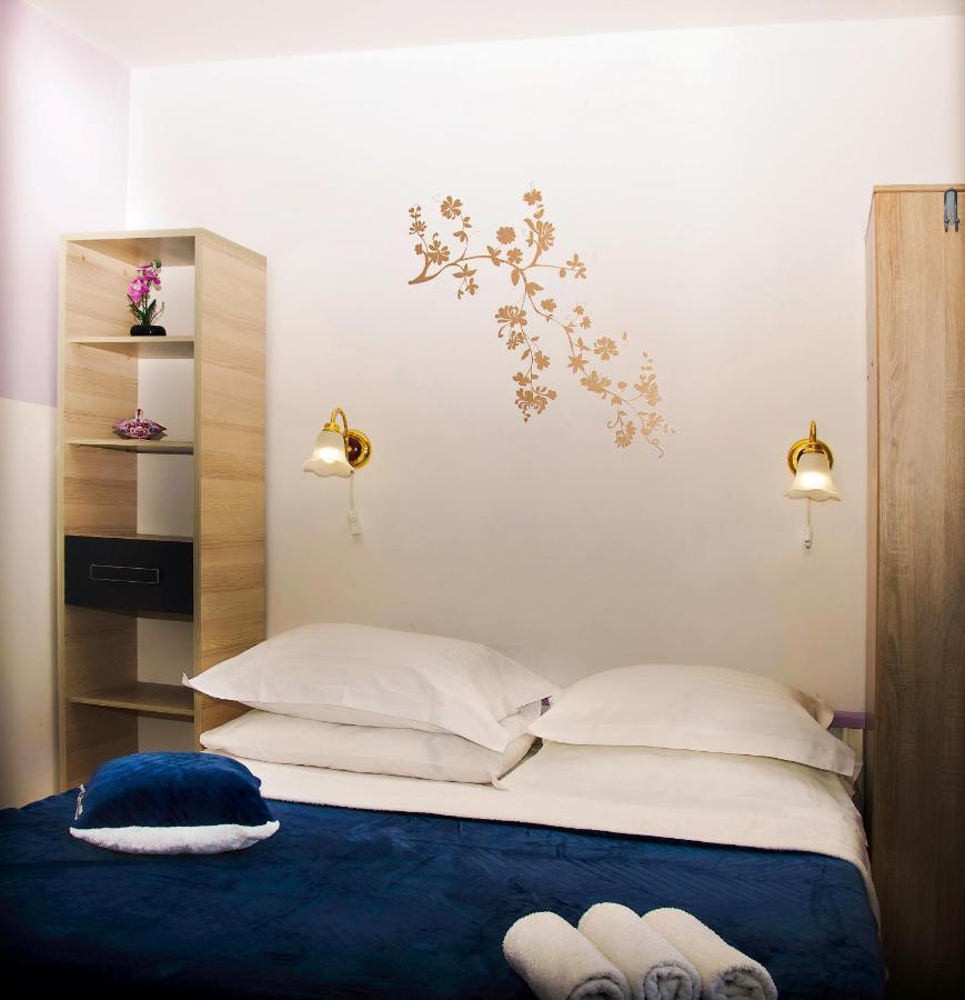 Apartmani Gloria Brodarica  Luaran gambar