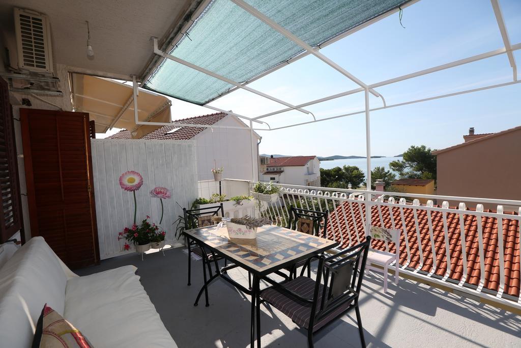 Apartmani Gloria Brodarica  Luaran gambar