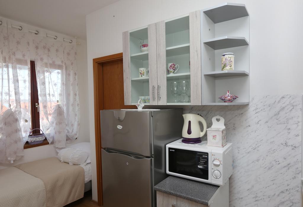 Apartmani Gloria Brodarica  Luaran gambar