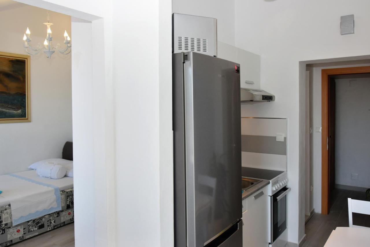 Apartmani Gloria Brodarica  Luaran gambar